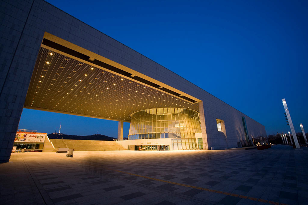 พิพิธภัณฑสถานแห่งชาติเกาหลี (National Museum of Korea)