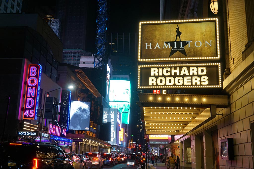 บรอดเวย์ Broadway NYC - Hamilton