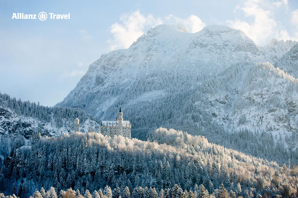 Schloss Neuschwanstein in Winter, Germany
