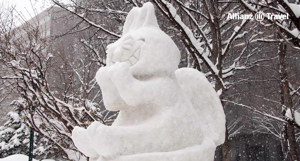 ประติมากรรมหิมะ สวนสาธารณะโอโดริ (Odori Park)