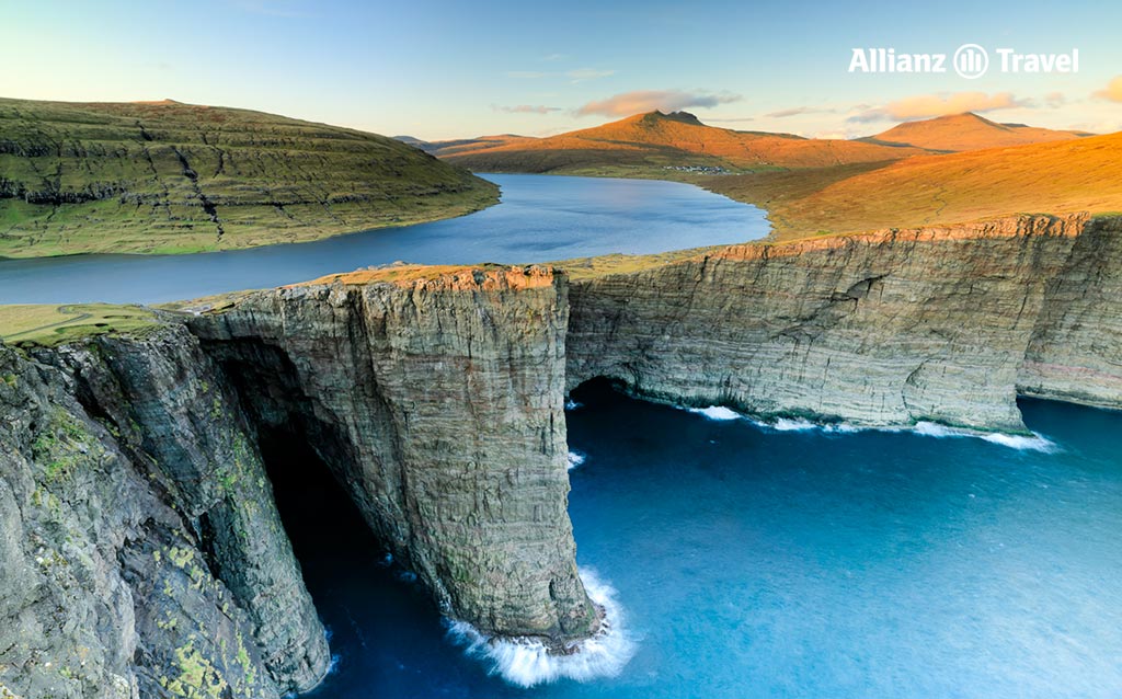 ที่เที่ยวหมู่เกาะแฟโร Faroe Islands - Trælanípa