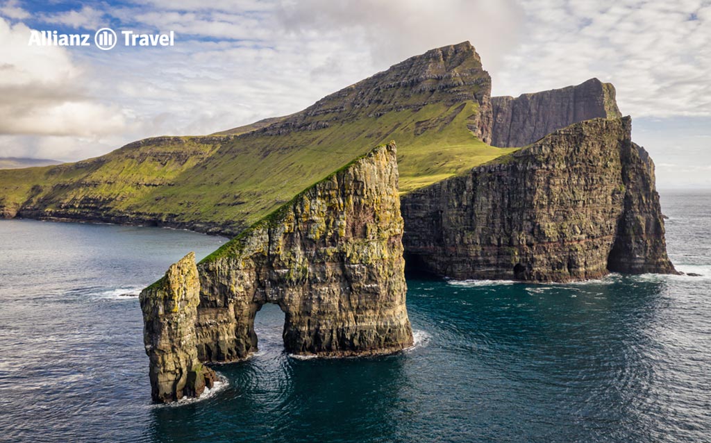 ที่เที่ยวหมู่เกาะแฟโร Faroe Islands - Drangarnir