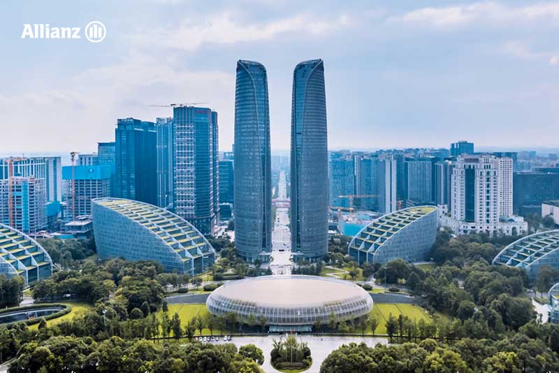 ถนนแพนด้า (Panda Avenue) และ เฉิงตู ทวินทาวเวอร์ (Chengdu Twin Towers)