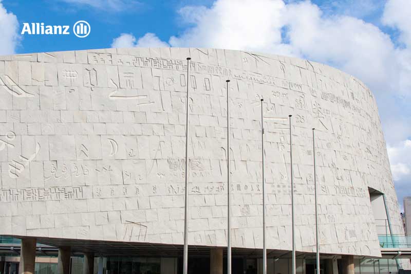 ห้องสมุดอเล็กซานเดรีย (Bibliotheca Alexandrina)