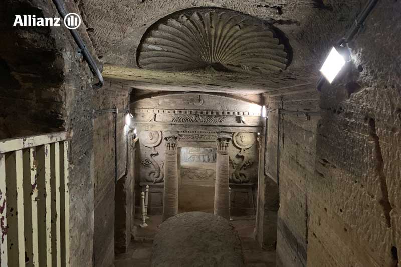 สุสานใต้ดินแห่งคอมอัลชูกัฟฟา (Catacombs of Kom El Shoqafa)